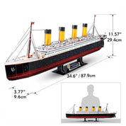 Titanic LED armable Puzzle 3D Cubicfun 266 Piezas 88cm