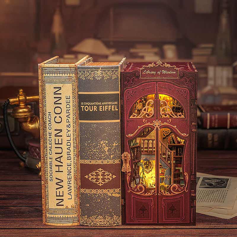 Library of Wisdom Booknook Cutebee