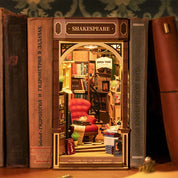 Book Nook Bookstore Librería Shakespeare