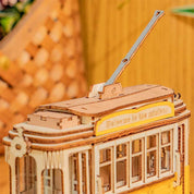 Trenvia de madera Rolife