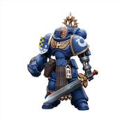 Ultramarines Lieutenant with Power Fist Warhammer  Joytoy