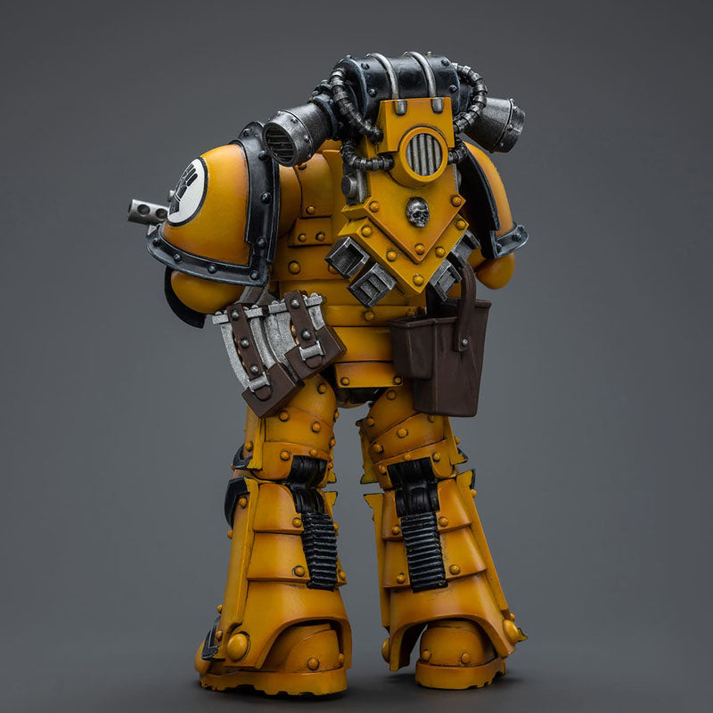 Imperial Fists Legion MkIII Tactical Squad Legionary with Bolter Warhammer JOYTOY