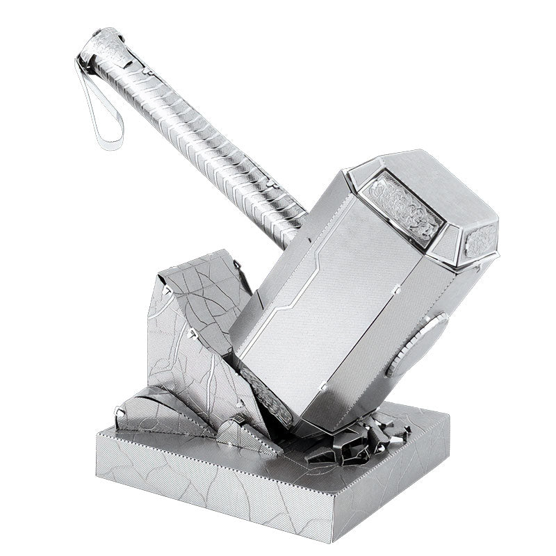 Playmore-Metal-Earth-MMS320-Marvel-Thor_s-Mjolnir-Avenger.jpg