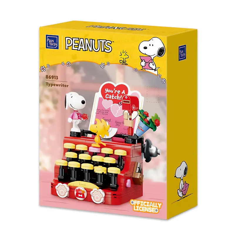 Snoopy Typewriter Pantasy