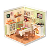 Miniatura Warm Dining Room Super Creator