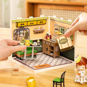 Super Creator Hong Kong Bites Cafe Rolife