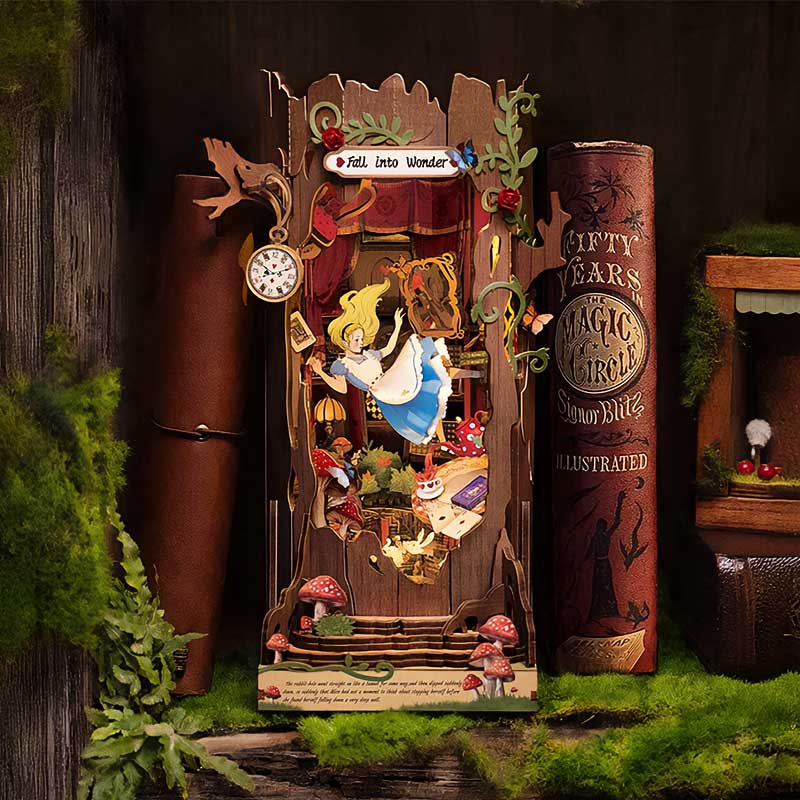 Booknook Alicia Adventure Rolife