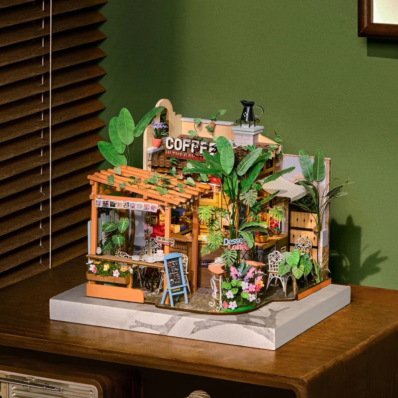 Leafree Café Robotime DH201 · Playmore