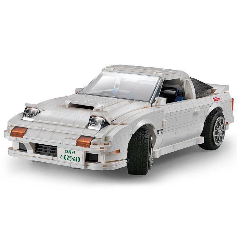 Playmore-CaDA-C61022W-Initial-D-Mazda-RX7-FC35--1552-Piezas.jpg