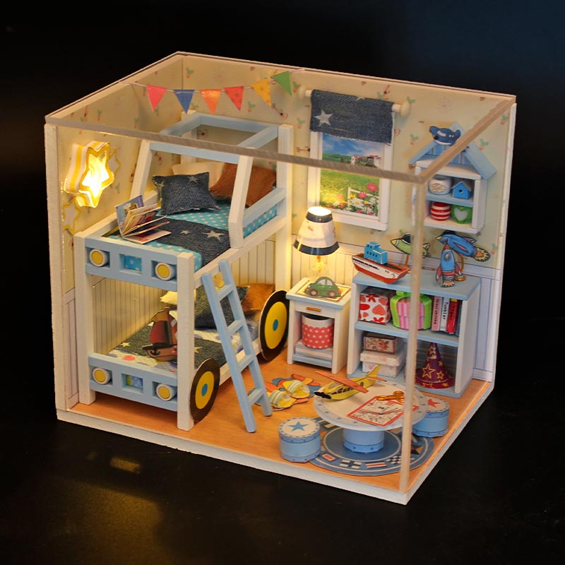 Charles's Room Mini Casita Armable con Caja Exhibidor Hongda