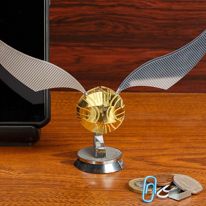 Harry Potter Golden Snitch Quidditch Metal Earth