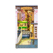 Separador Libros Sakura Densya Armable Book Nook