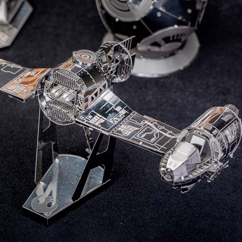 Star Wars Resistance Ski Speeder Puzzle 3D Metal Earth Disney